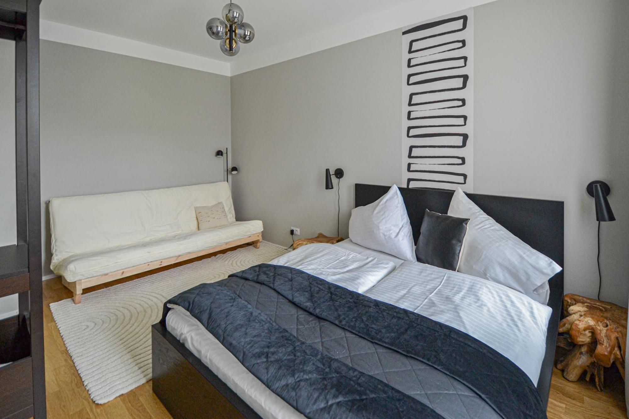 Apartment Japanese Design 3bdr In A Vibrant Area Prague
